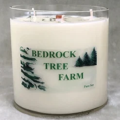 Clearance The Jolly Christmas Shop Bedrock Tree Farm 32 Oz Fir Needle Scented Christmas Candle V32NAT