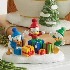Clearance The Jolly Christmas Shop Department 56 Disney Christmas Village 34 Pc Everything Set