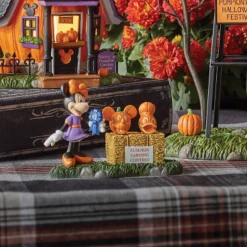 The Jolly Christmas Shop Department 56 Disney Mickey's Pumpkintown Minnie Picks A Winner 6012311
