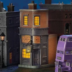 The Jolly Christmas Shop Department 56 Harry Potter Village The Leaky Cauldron Building 6010480