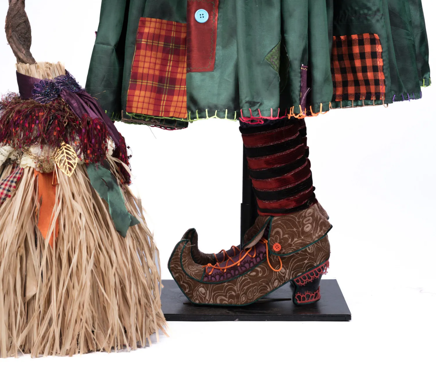 Discount The Jolly Christmas Shop Katherine's Collection 50.5" Gertrude Grimoir Life Size Witch Doll Halloween Decoration 28-428160