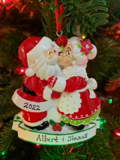 The Jolly Christmas Shop Mr. And Mrs. Claus Kissing Personalized Christmas Ornament OR2391