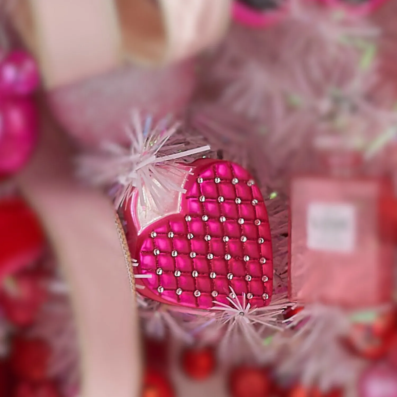 Outlet The Jolly Christmas Shop Raz 4" Quilted Pink Heart Shaped Purse Glass Christmas Ornament 4452885