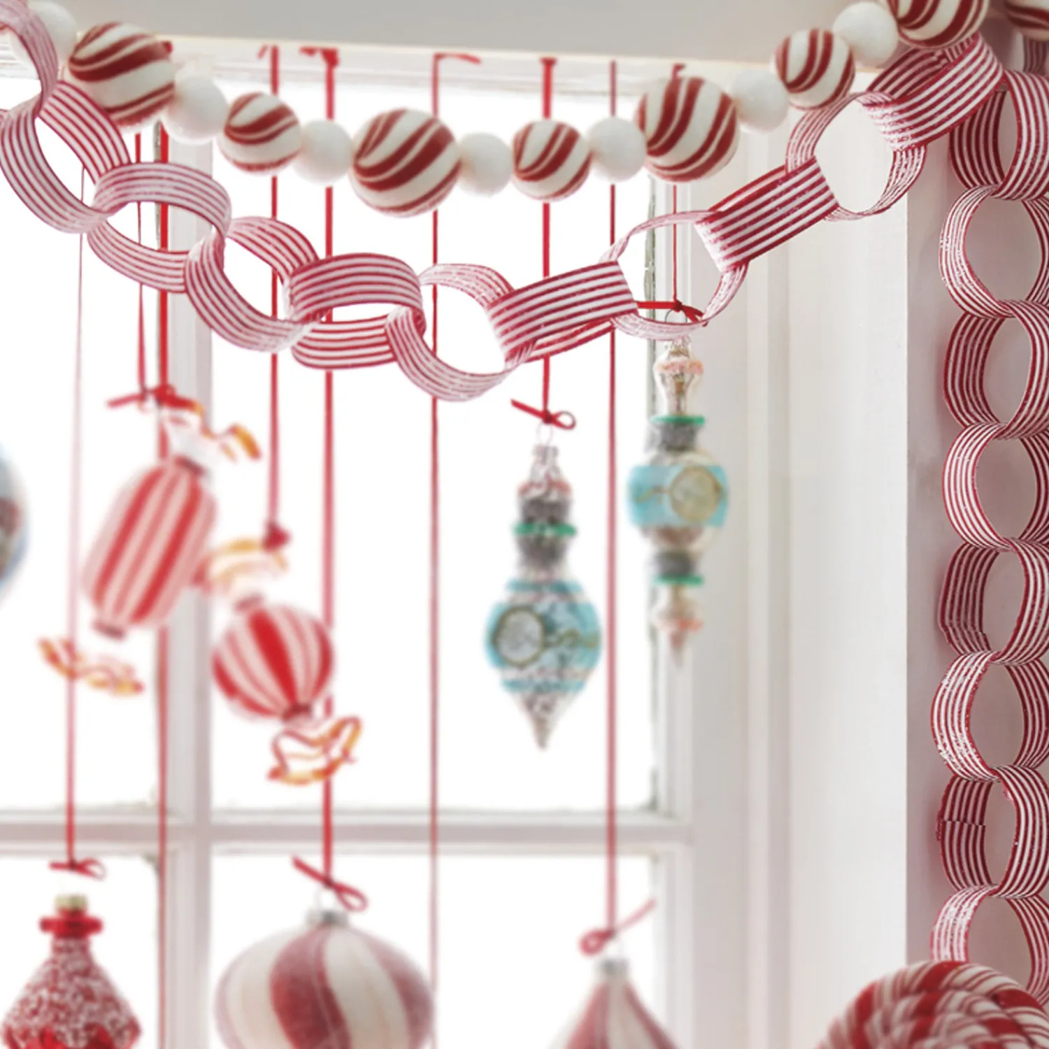 Outlet The Jolly Christmas Shop Raz 4' Red And White Striped Chain Christmas Garland G4106712