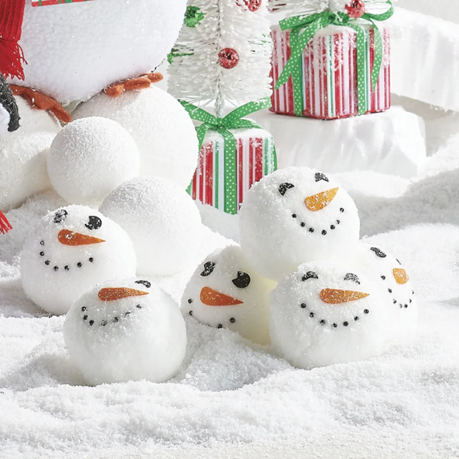 Clearance The Jolly Christmas Shop Raz Boxed Set Of Snowman Snowballs 4216161