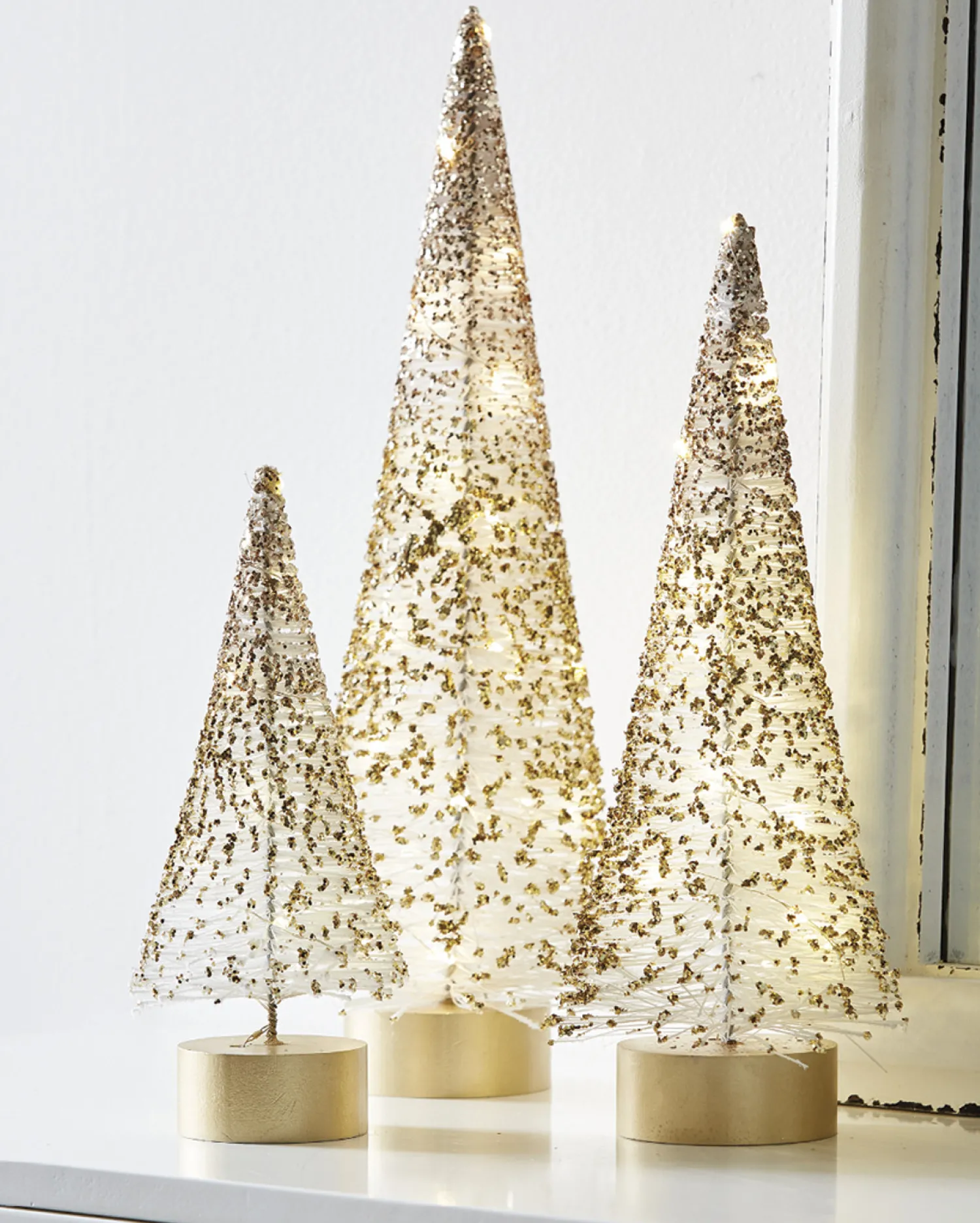 Clearance The Jolly Christmas Shop Raz Set Of 3 Lighted White Bottle Brush Trees With Gold Glitter 4215506
