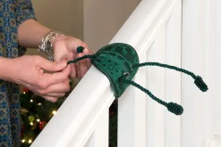 Discount The Jolly Christmas Shop Village Lighting Bannister Protecting Garland Ties V-11099-DLX